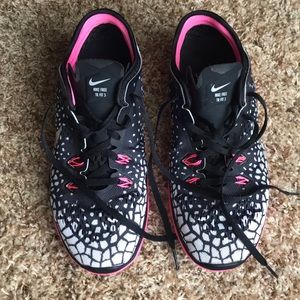 Nike Free Tr fit 5 tennis shoes